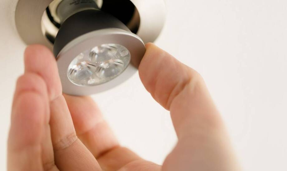 Audyt oświetlenia – najważniejsze korzyści i etapy wdrożenia w firmie