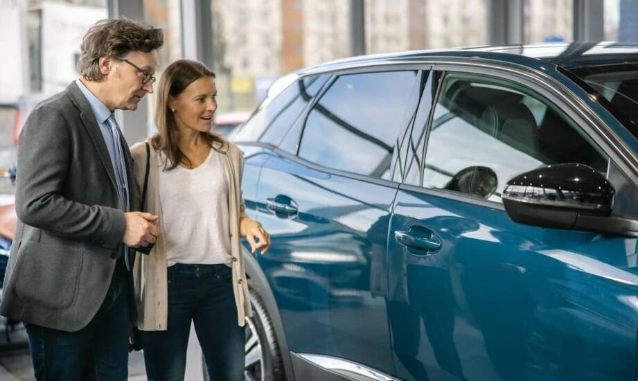 Wynajem auta na rok – najważniejsze informacje, opcje i zasady użytkowania