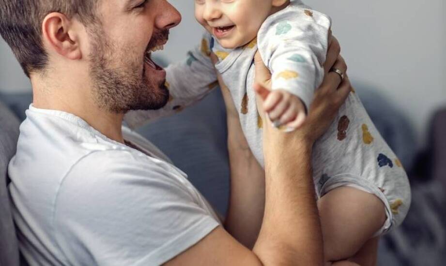 Bluzy dla ojca i syna – pomysły na modne zestawy i rodzinny styl