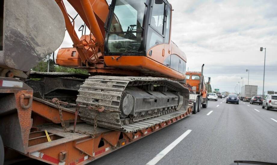 Bezpieczne i skuteczne sposoby przewożenia maszyn budowlanych na drogach