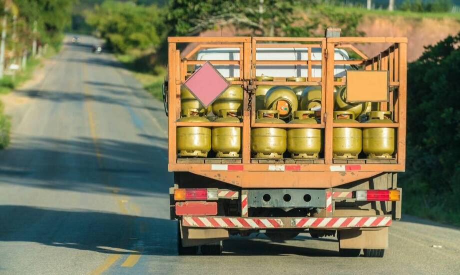 Transport drogowy ponadgabarytowy – zasady, proces i najważniejsze wymagania