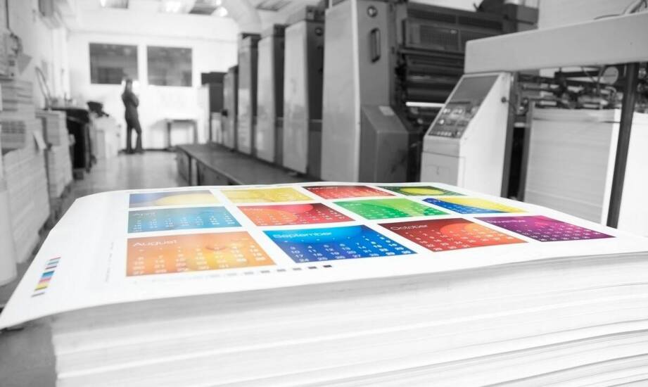 Wielkoformatowy druk reklamowy – zastosowania, techniki i inspiracje