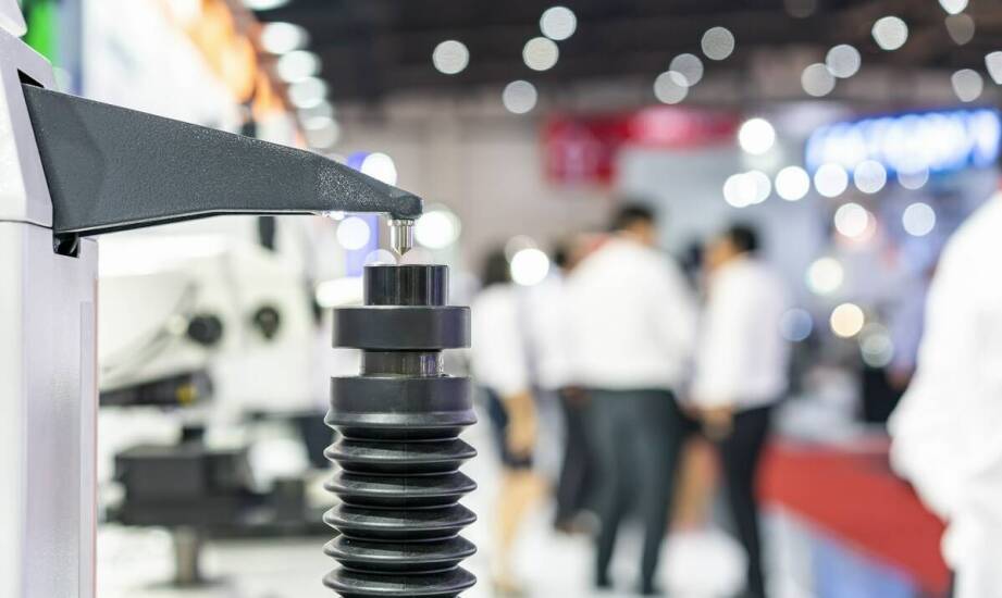 Roll up – funkcje, zalety i kreatywne pomysły wykorzystania w reklamie