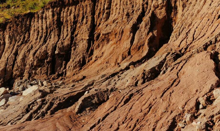 Etapy badań geologicznych gruntu – najważniejsze informacje i zastosowania