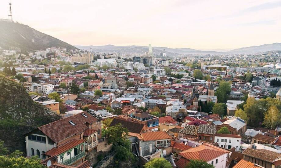 Sprzedaż apartamentów w Gruzji – jak wygląda oferta i gdzie szukać okazji
