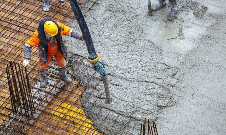 Jak wybrać kratkę betonową do ogrodu i na podjazd – praktyczne wskazówki