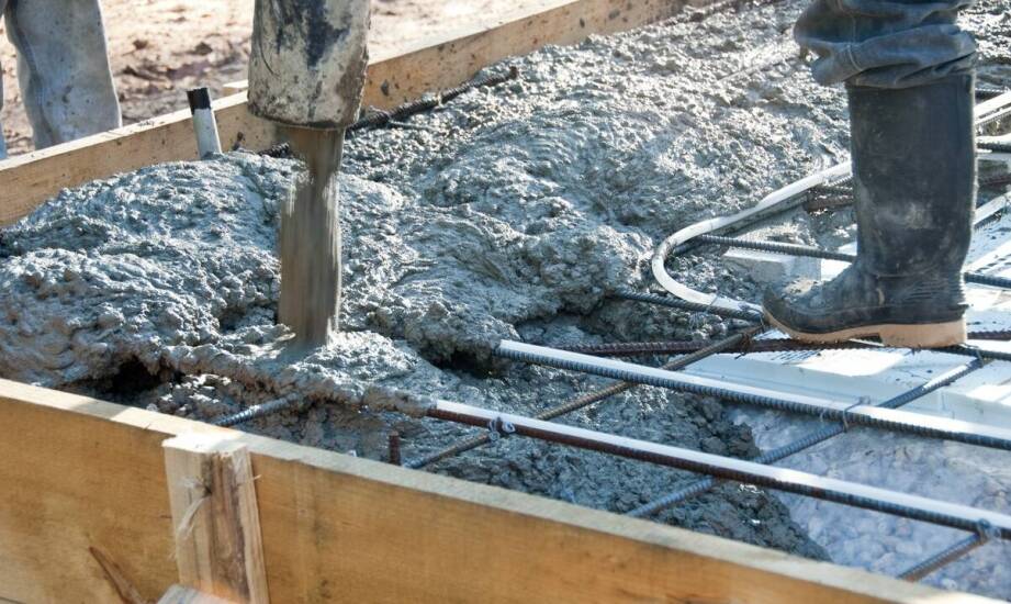 Płyta ażurowa z betonu – zastosowania, zalety i praktyczne możliwości użycia