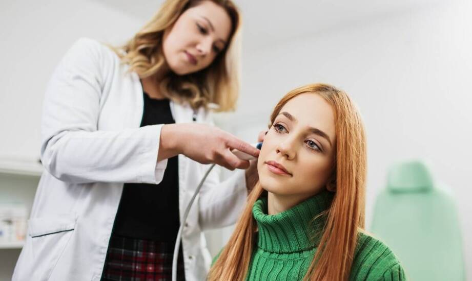 Kariera w branży beauty – czego uczy szkoła kosmetyczna i jakie otwiera możliwości