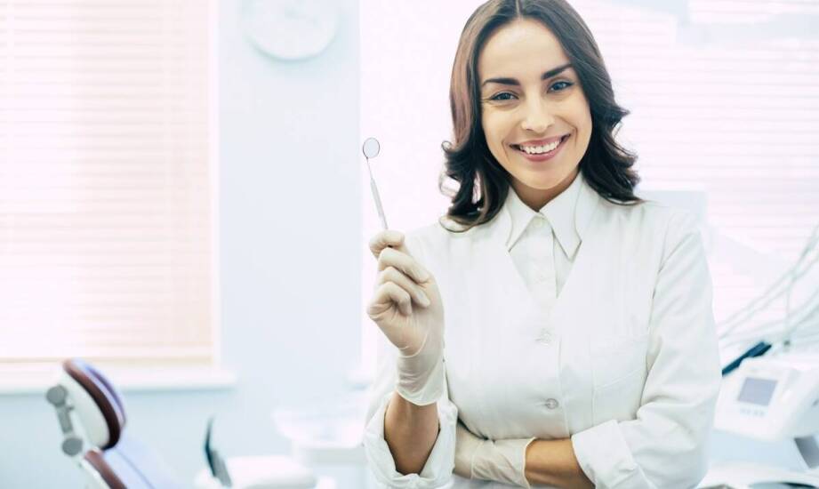 Higienistka stomatologiczna – rola, obowiązki i znaczenie w profilaktyce jamy ustnej