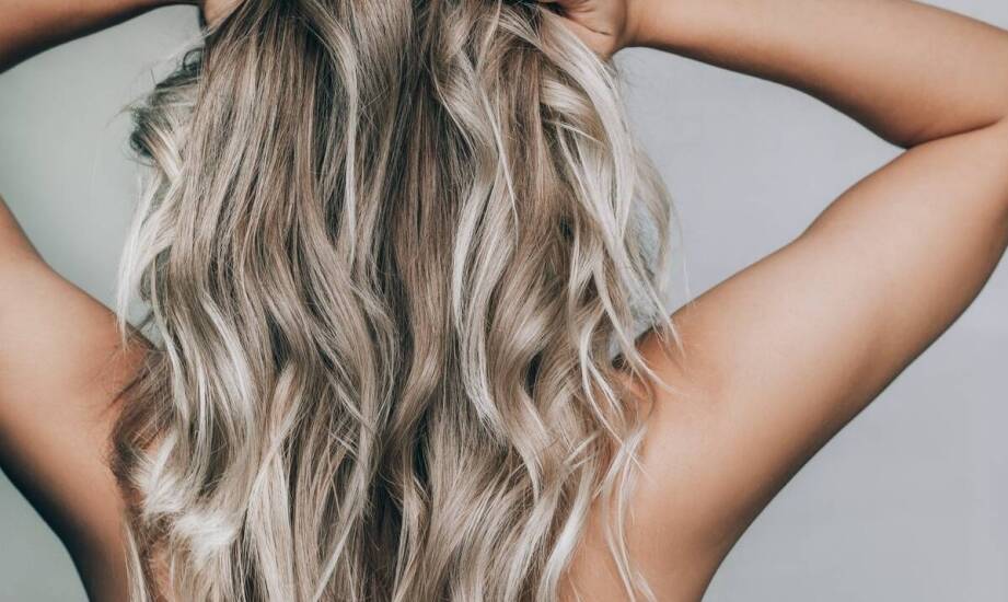 Kolagen do włosów – korzyści, zastosowanie i wpływ na strukturę włosa