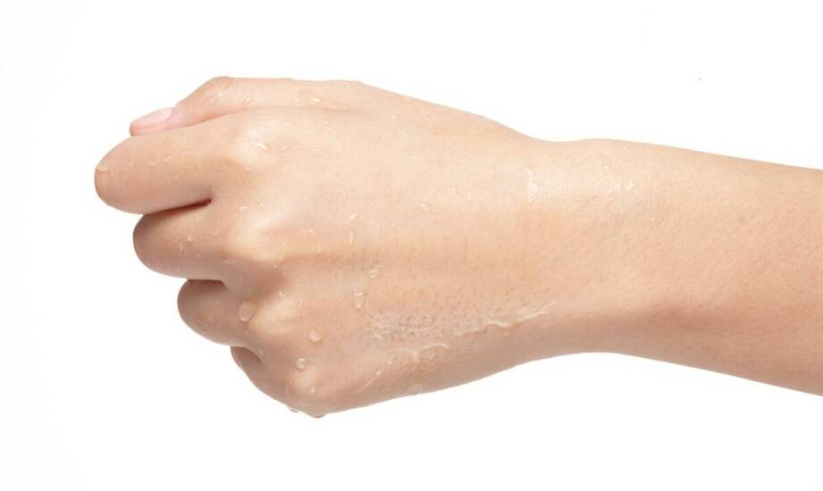 Kolagen naturalny a blizny – jak wspiera regenerację skóry po urazach