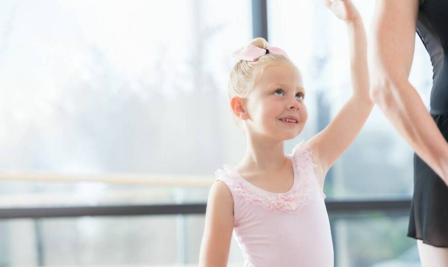 Balet dla dzieci – jak taniec wpływa na rozwój i pewność siebie najmłodszych