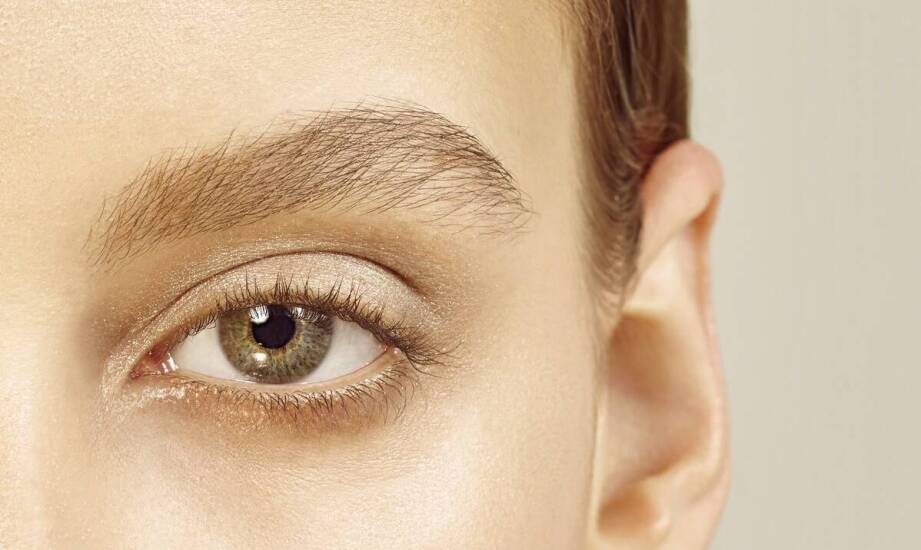 Laminacja brwi – efekty, korzyści i najważniejsze informacje o zabiegu