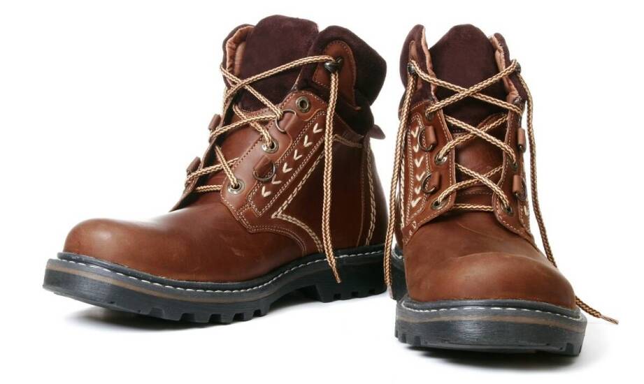 Trzewiki męskie robocze – kluczowe kryteria wyboru i popularne modele