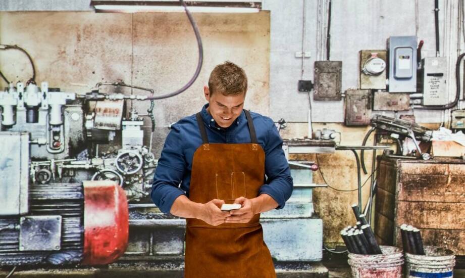 Najważniejsze cechy skórzanego fartucha do spawania – trwałość i bezpieczeństwo