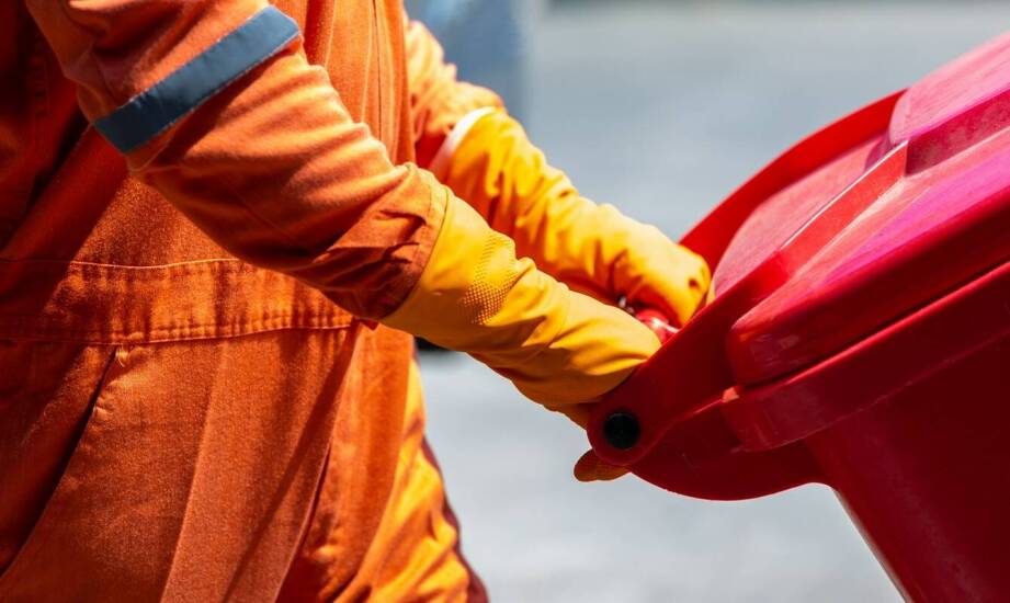 Odzież robocza BHP – jakie standardy bezpieczeństwa obowiązują w pracy