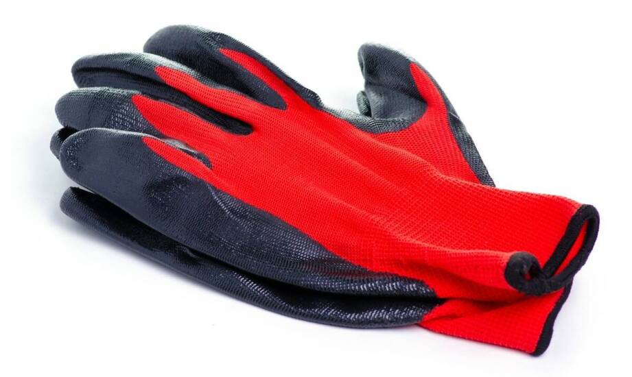 Jakie zalety oferuje stosowanie rękawic chroniących przed przecięciem?