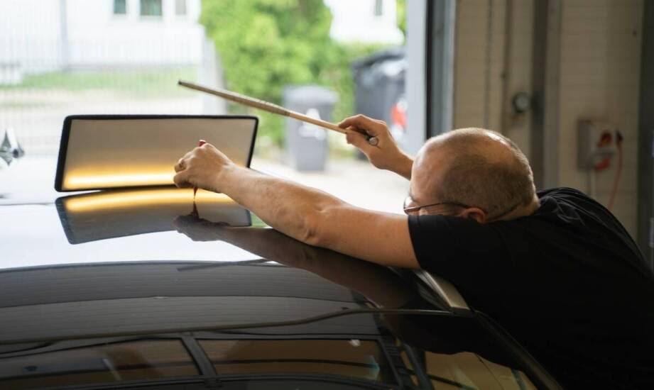 Zakładanie szyb samochodowych – proces, wymagania i najczęstsze pytania