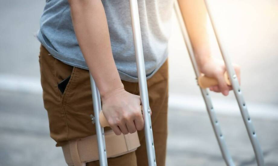 Chodzik rehabilitacyjny – kluczowe funkcje i zastosowania w procesie usprawniania