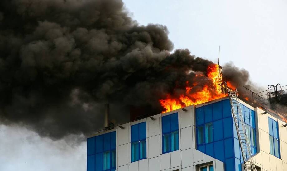 Ocena stanu budynku po pożarze – kluczowe informacje i procedury