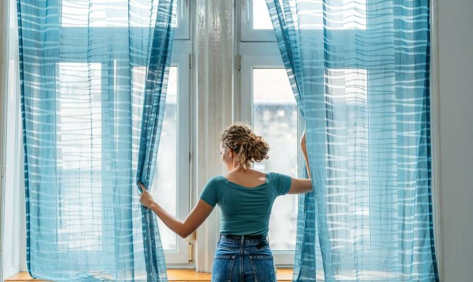 Markiza do okien Roto – skuteczna ochrona przed słońcem i komfort wnętrza