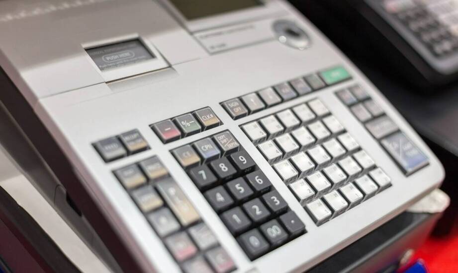 Jak wybrać odpowiednią kasę fiskalną? Kluczowe aspekty i porady