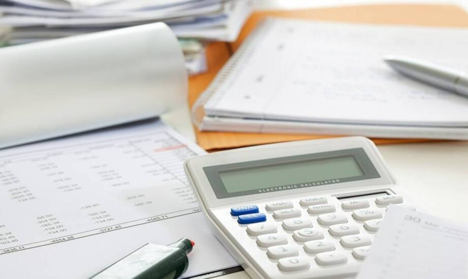 Pełna księgowość – na czym polega i jakie korzyści przynosi firmom?