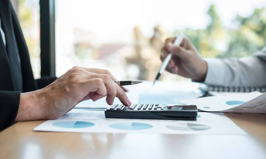 Jak wygląda proces rozliczeń i sprawozdawczości w spółce z o.o.?