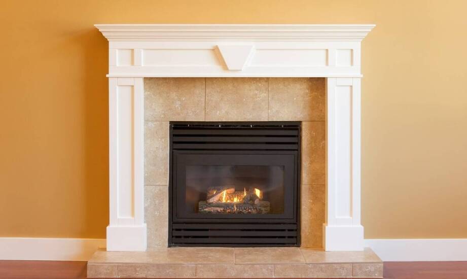 Kominki wolnostojące – inspiracje, zalety i funkcjonalność w nowoczesnych wnętrzach