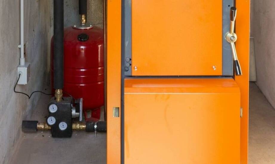 Piec gazowy z wbudowanym zasobnikiem – działanie, zalety i zastosowanie