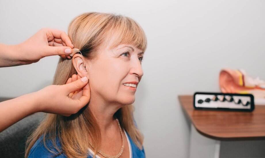 Terapia słuchowa Johansena – na czym polega i komu może pomóc?