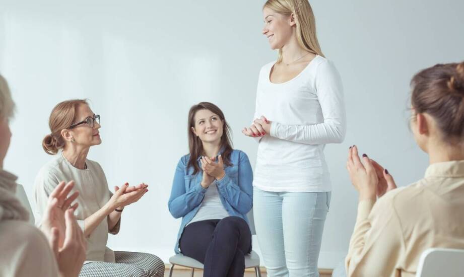 Jak przebiega terapia logopedyczna i kiedy warto rozpocząć leczenie mowy