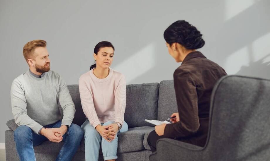 Wsparcie psychologiczne – kiedy warto rozważyć konsultację z psychologiem