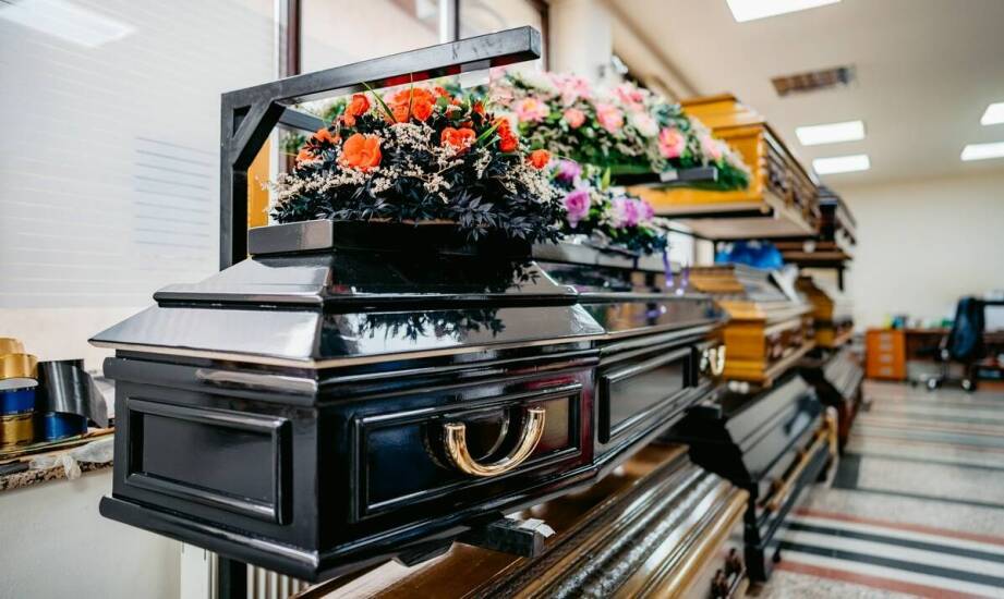 Kremacja – najważniejsze informacje, zalety i przebieg procesu pożegnania