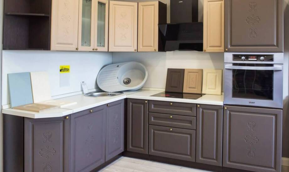 Jak zaplanować funkcjonalną kuchnię na wymiar – inspiracje i porady