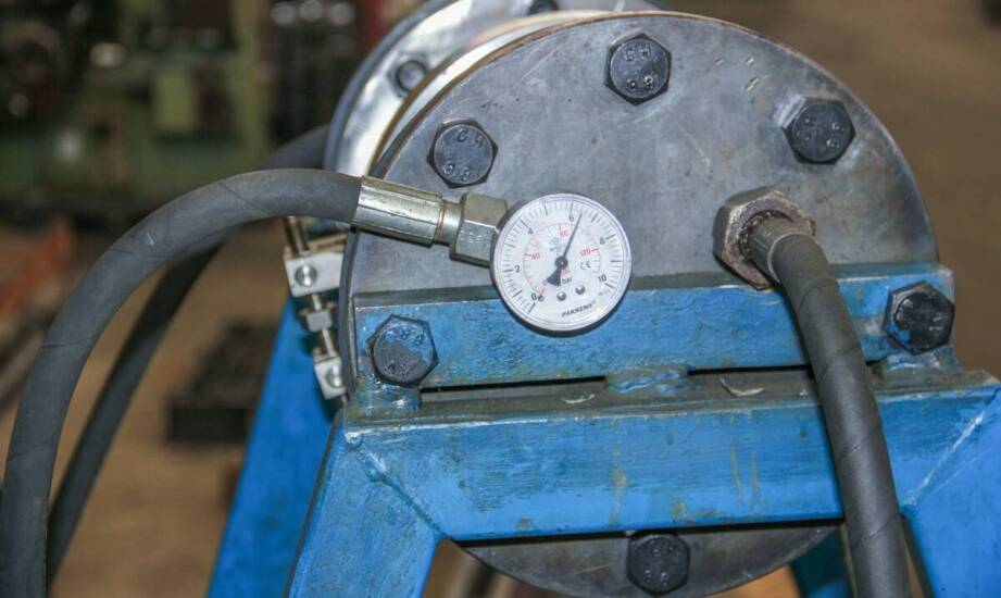 Wszystko, co warto wiedzieć o wzorcowaniu siłomierzy w kontroli jakości