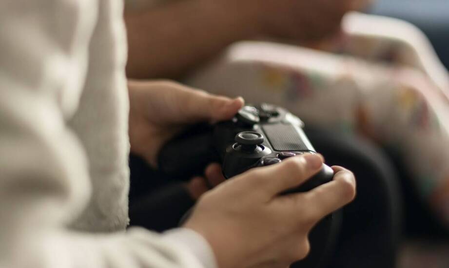 Najważniejsze zasady czyszczenia konsoli – jak zapewnić długą żywotność sprzętu