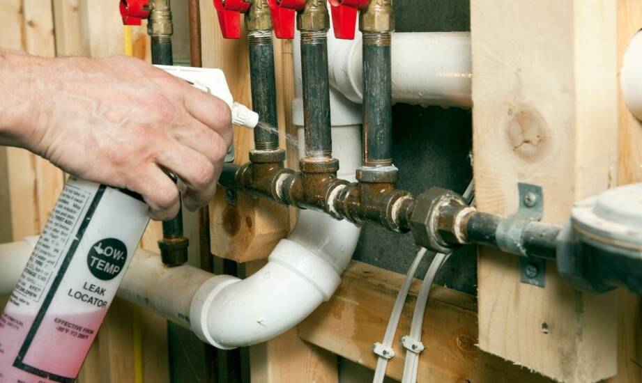 Jak działają instalacje hydrauliczne i na co zwrócić uwagę przy wyborze