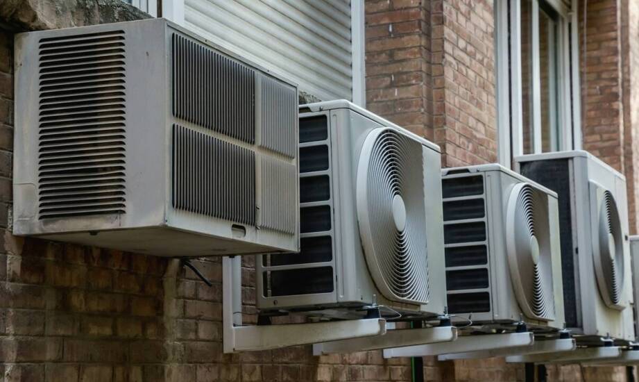 Montaż klimatyzacji – jak przebiega i o czym pamiętać przed instalacją