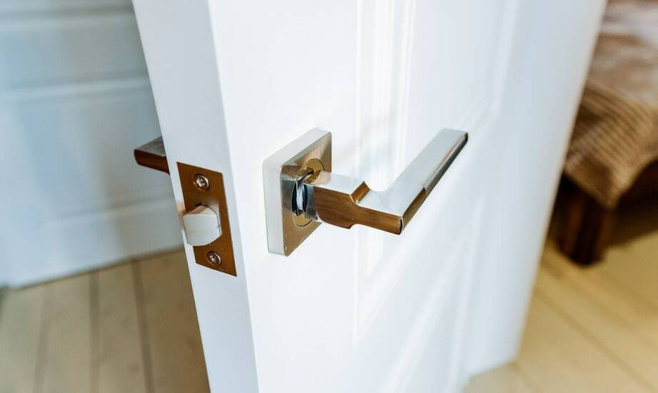 Klamka Dorma – najważniejsze cechy, zastosowanie i możliwości wykorzystania