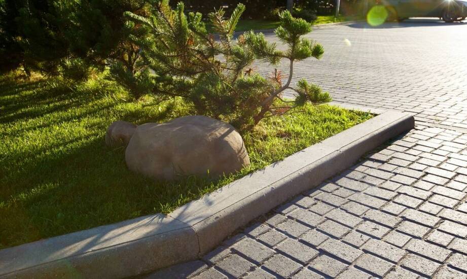 Zastosowanie obrzeży betonowych w nowoczesnym krajobrazie miejskim