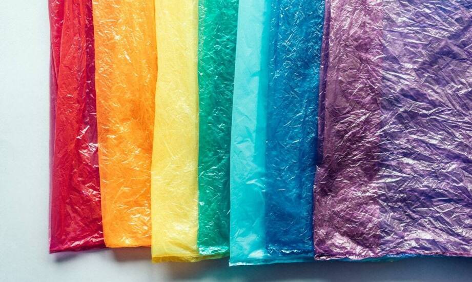 Worki foliowe na ubrania w ochronie przed molami odzieżowymi