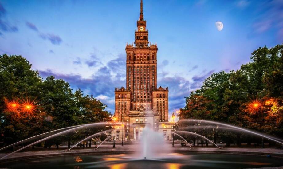 Co oferuje nasz hostel w Warszawie dla miłośników miejskiego życia?