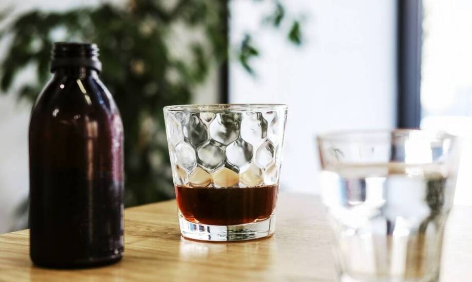 Kawa cafe cortado w automatach vendingowych: kluczowe korzyści dla użytkowników