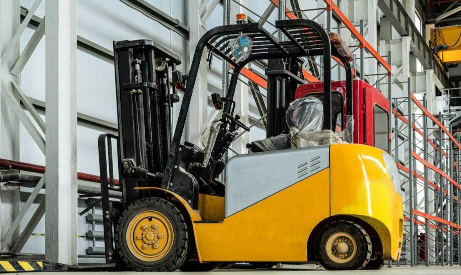 Dlaczego odbojnice słupowe są istotne w ochronie maszyn i urządzeń?