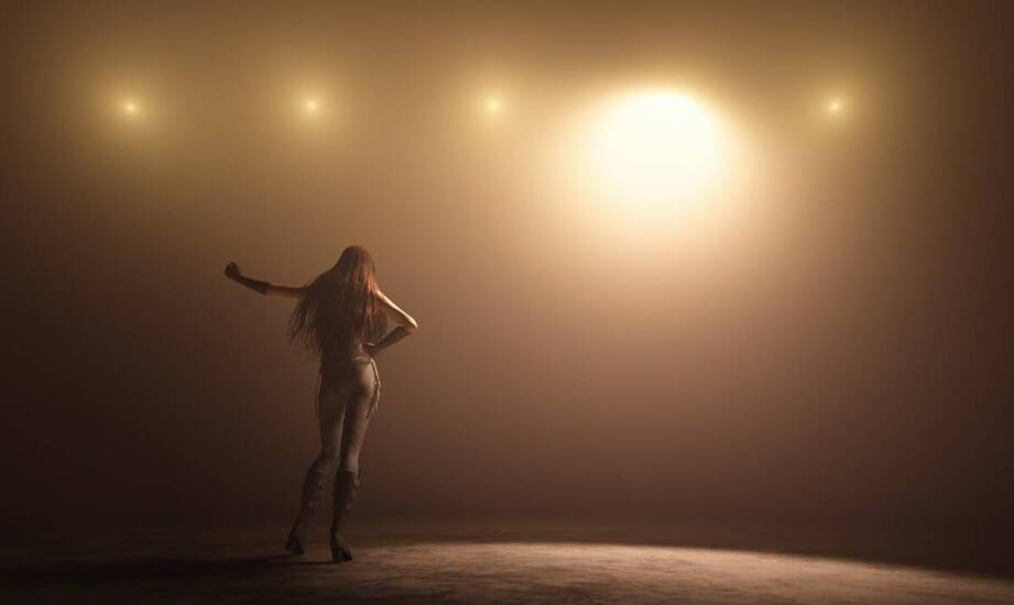 W jakim wieku Maria Noszczyk rozpoczęła karierę aktorską?