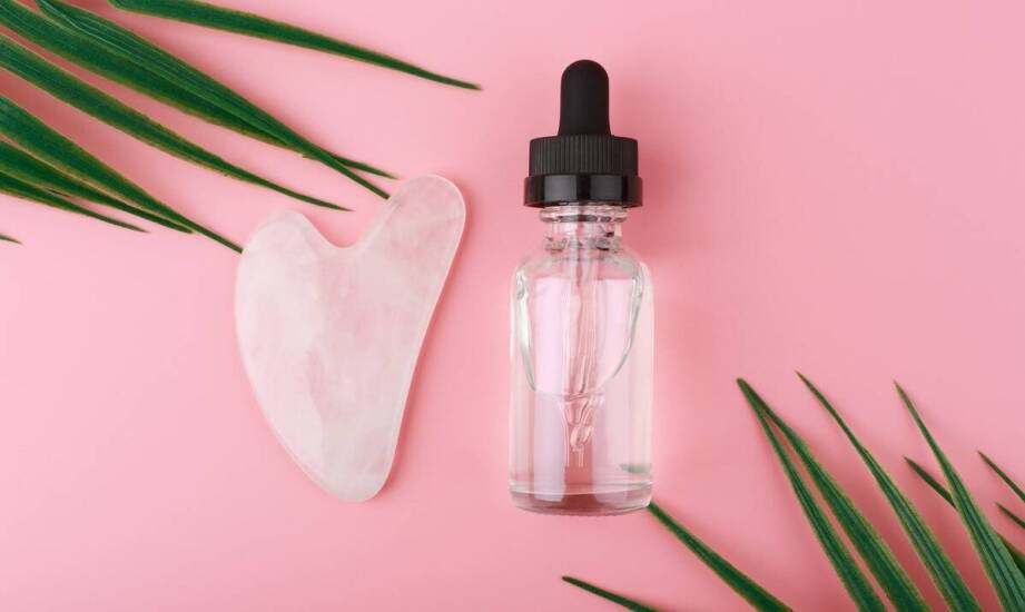 Naturalny lifting twarzy – jak osiągnąć go dzięki innowacyjnym narzędziom?