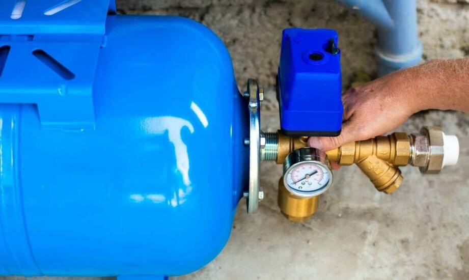 Elementy wyposażenia dodatkowego a cena studni rozprężnej