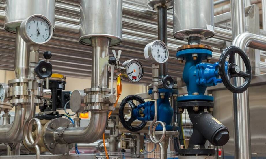 W jaki sposób technologia chłodzenia redukuje ryzyko rozwarstwienia polewy?