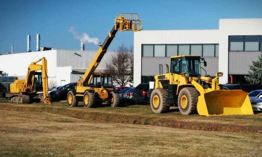 Jak wirtgen group wspiera serwisy maszyn budowlanych i rolniczych?